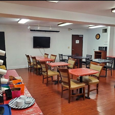 Omak Inn Εξωτερικό φωτογραφία